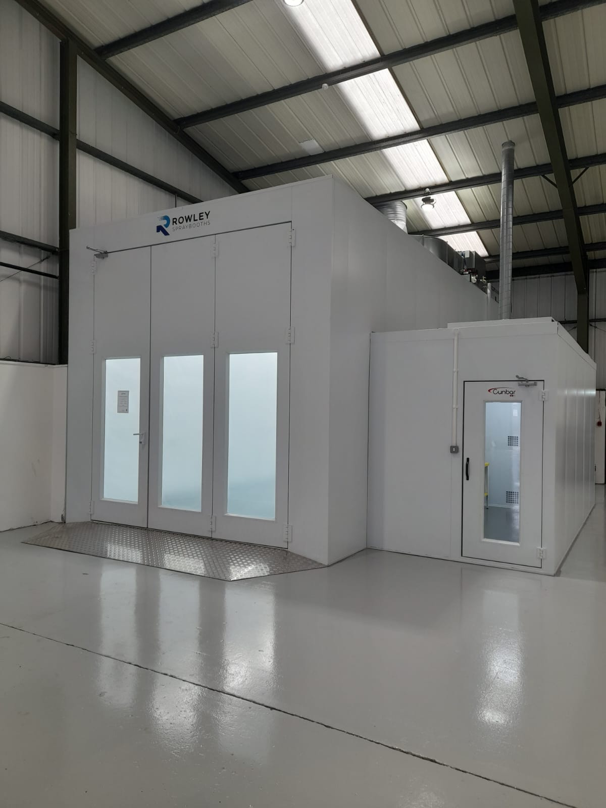 20250903_122803000_iOS 1